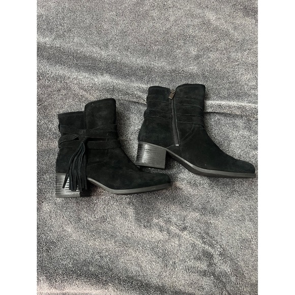 Koolaburra by UGG Shoes - Western Boho Koolaburra by UGG Women Black Suede Fringe Ankle Boots Size 7